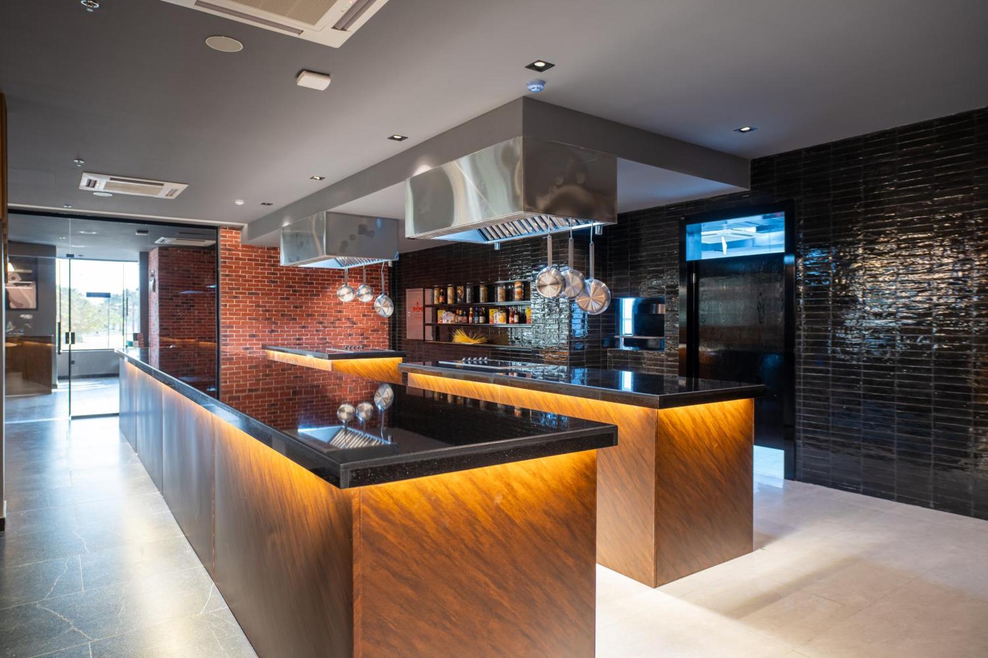 Park Inn By Radisson Nadżran Zewnętrze zdjęcie